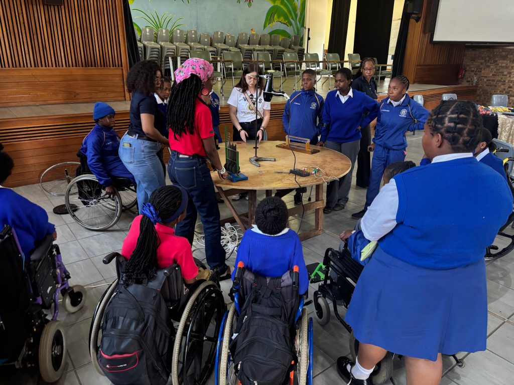 WhatsApp Image 2025-10-03 at 13.01.45 (1)