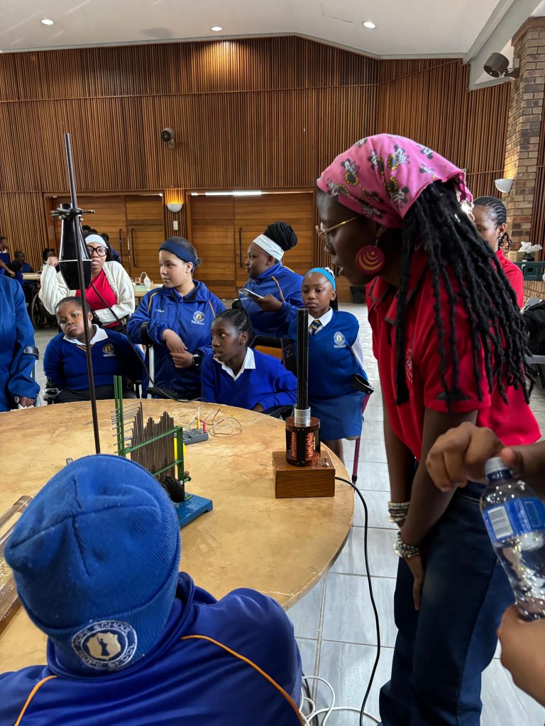 WhatsApp Image 2025-10-03 at 13.01.47